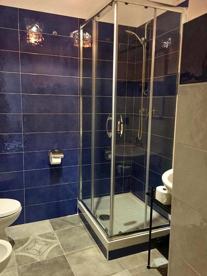 B&B Palazzo Fruscione Salernes Chambre photo